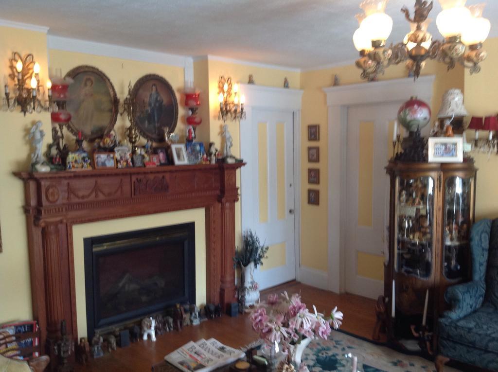 The Bradford Carver Guest House Провінстаун Екстер'єр фото