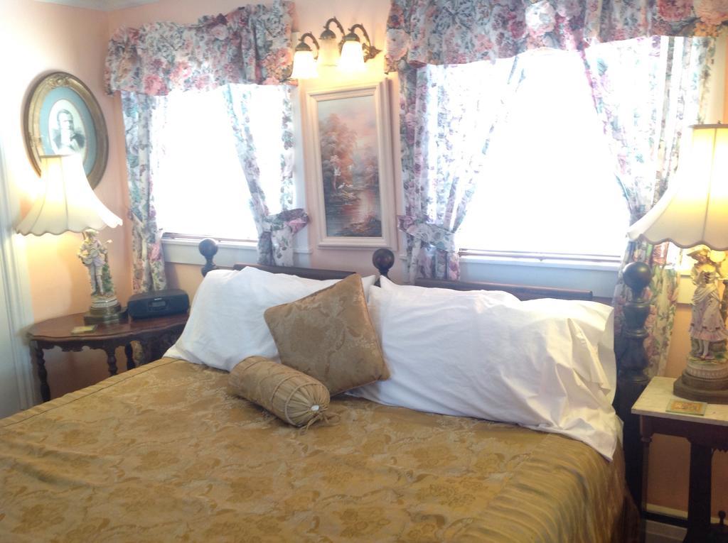 The Bradford Carver Guest House Провінстаун Номер фото