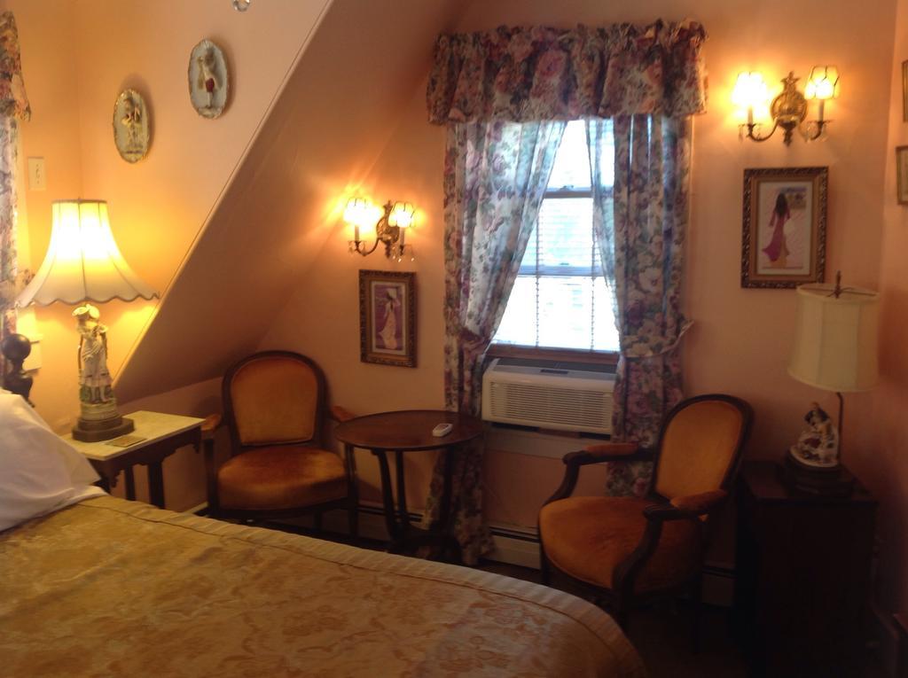 The Bradford Carver Guest House Провінстаун Номер фото